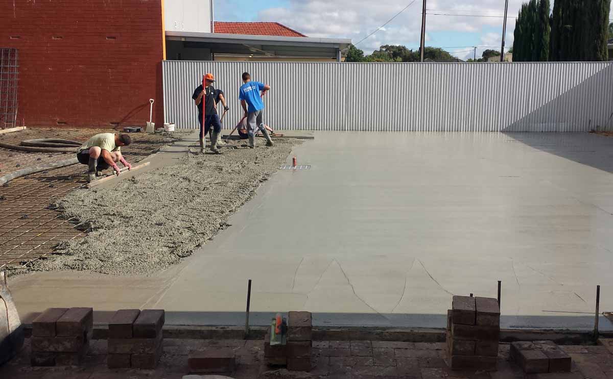 <p>Plain Concrete in Adelaide by Crew concrete</p>
